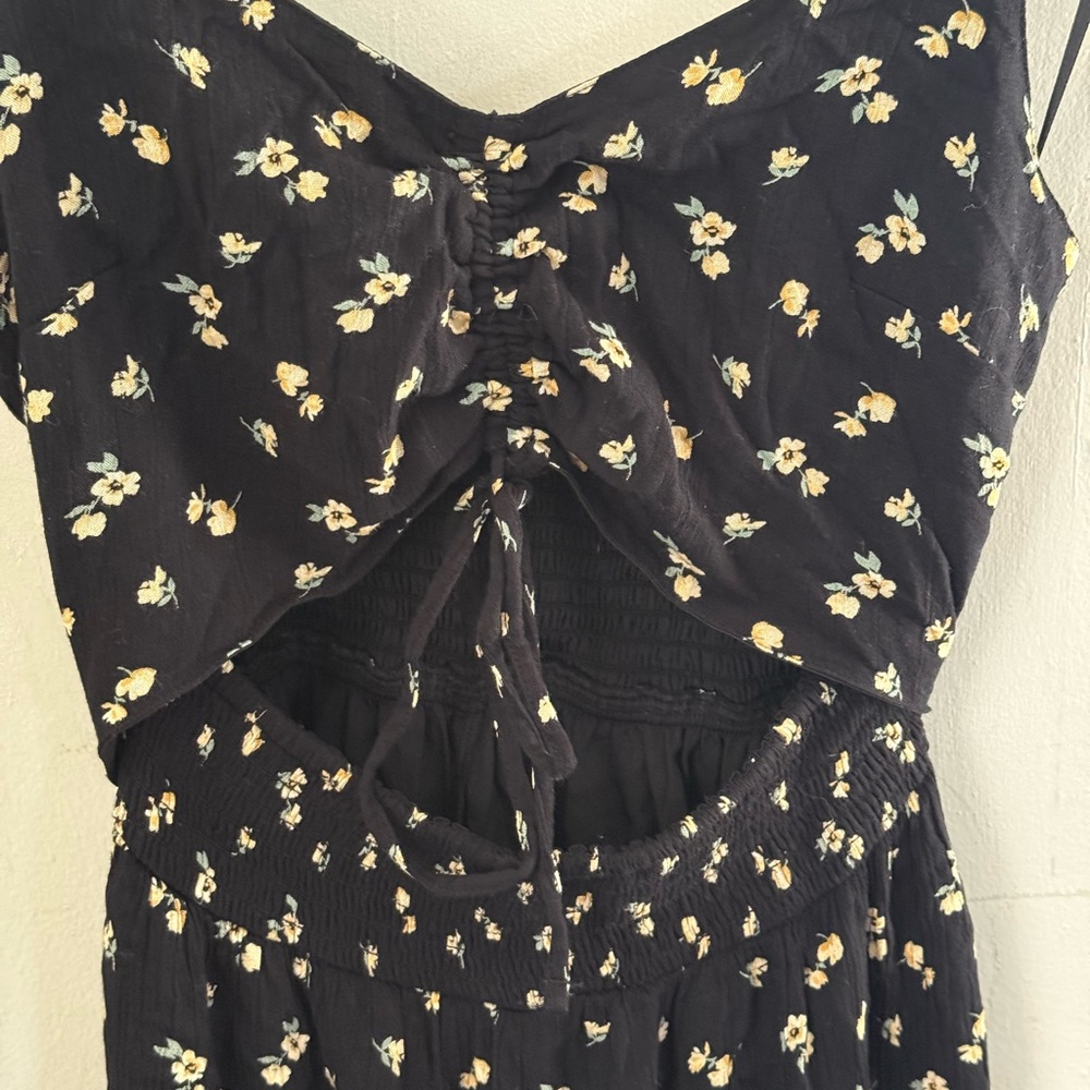 Floral Black Dress - Picture 3 of 6